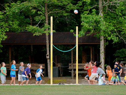 volley_4x3 teams playing volleyball